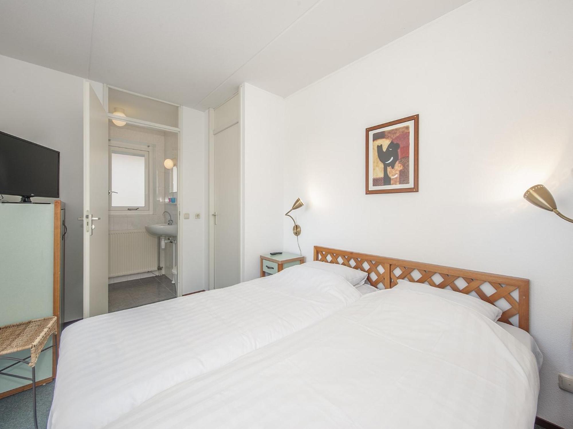 Comfortable With Veranda, Near The Grevelingen Villa *