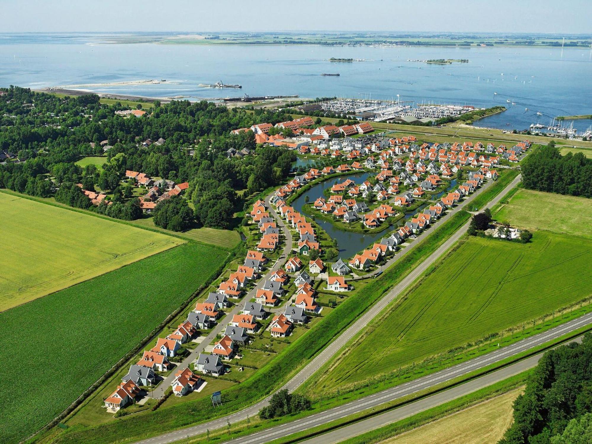 Comfortable With Veranda, Near The Grevelingen Bruinisse
